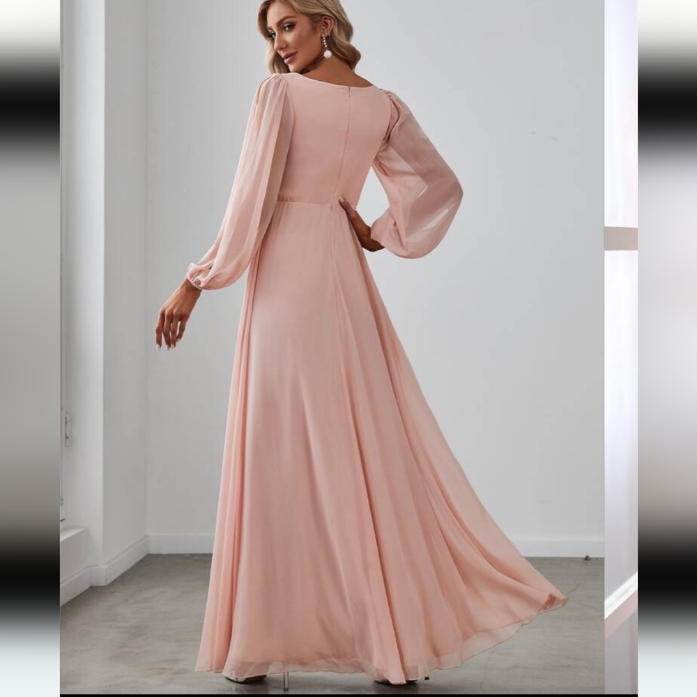 Elegant Chiffon V-Neckline Long Sleeve Formal Evening Dress - Picture 9 of 16